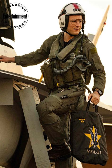 Top Gun Maverick Releases New Photos As Director Breaks Silence