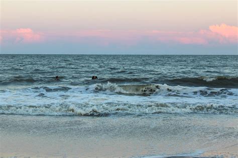 Kick Back At Folly Field Beach Park Coastal Vacation Rentals Hhi