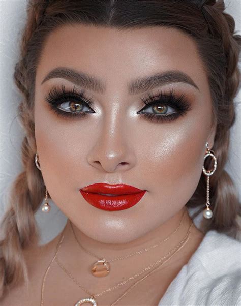 36 Flirty Prom Makeup Looks Ideas This Summer Page 32 Of 36 Fashionsum