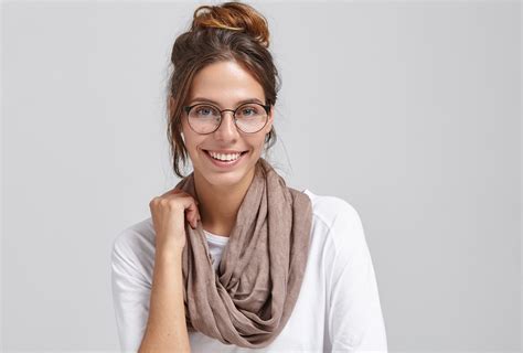 the ultimate guide to women s glasses frames styles and best choice