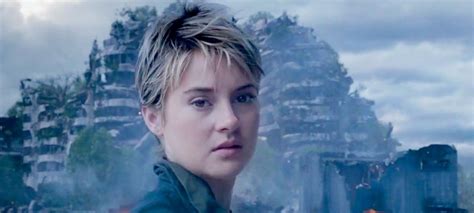 First Look The Divergent Series Insurgent Featurette Plus Character