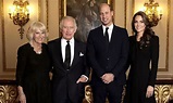 La primera foto oficial de Carlos III y Camilla con los príncipes de Gales