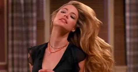 People Are Copying Denise Richards Friends Hair Scene On Instagram