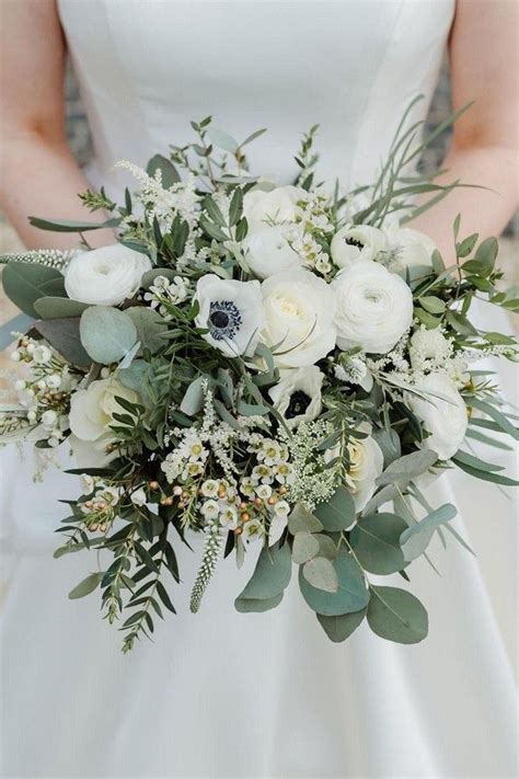 Best Greenery Wedding Bouquets In With Images Greenery