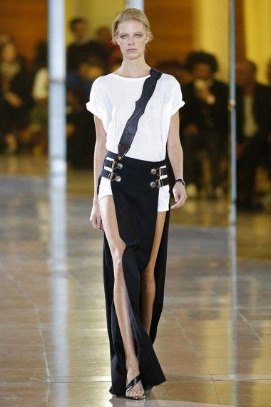 Paris Fashion Week Anthony Vaccarello Primavera Verano 2016 TELVA