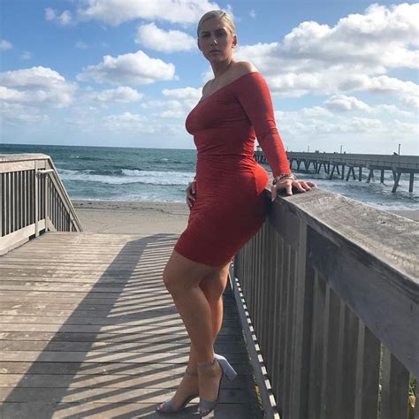 Fashionnovacurve Is Definitely The Place To Go To For Your Curvy Needs Sophie Eloise Hall