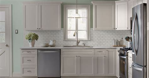 The cons of refacing kitchen cabinets. Get ideas to reface kitchen cabinets reface kitchen ...