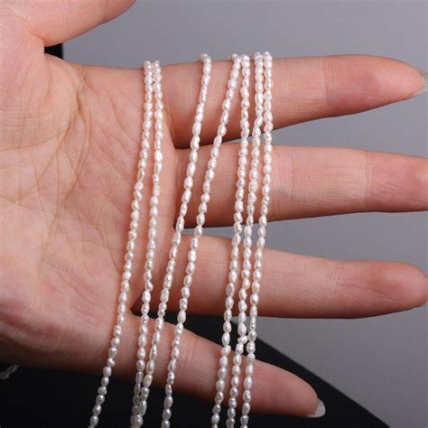 Natural Freshwater Pearl Beaded High Quality Rice Shape Punch Loose