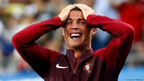 Ronaldo Crying In Pictures Youtube