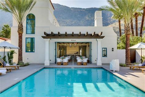 10 Stunning Boutique Hotels In Palm Springs California