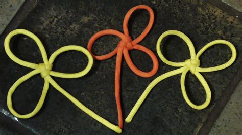 Knowing how to tie different kinds of paracord knots is important. Decorative Paracord Flowers How To Tie A Chinese Butterfly Knot | Butterfly knot, Chinese ...