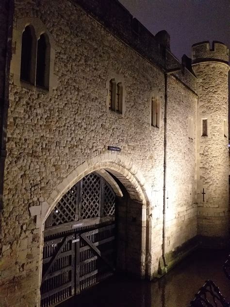 Traitors Gate Tower Of London British Guild Of Tourist Guides