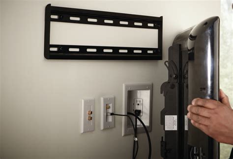 A Guide To Wall Mounting Your Flat Screen Tv At The Home Depot