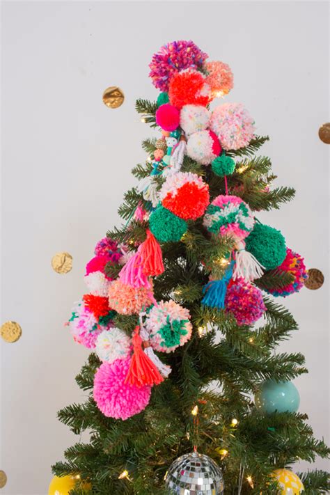 Non Traditional Christmas Tree Decorations Unique Ideas Domino