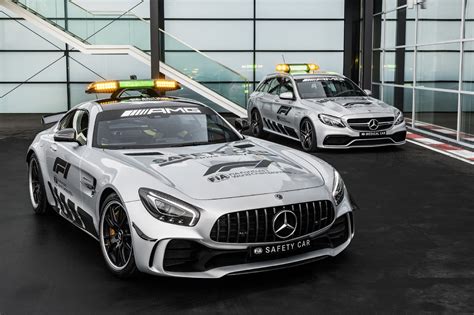 The world drivers' championship, which became the fia formula one world championship in 1981, has been one of the premier forms of racing around the world since its inaugural season in 1950. Ilyen lesz az új Safety Car a Forma-1-ben — F1VILÁG.HU