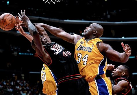 This Day In Lakers History Shaquille Oneal Ties Nba Finals Record For