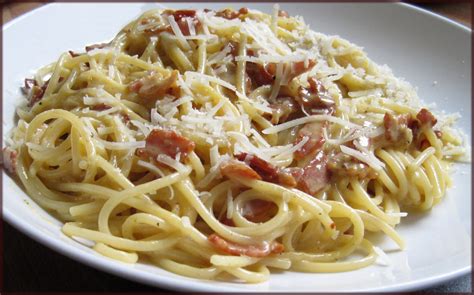 Recept Favoriter Vegetariskt Spagetti Carbonara Bacon