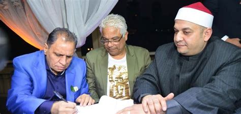 ونشر حسن صورة للراحل على حسابه الشخصى على موقع الصور والفيديوهات انستجرام معلقا عليها: 49 صورة من حفل زفاف مصطفى السبكي بحضور حسن الرداد وإيمي ...