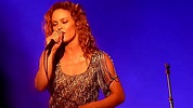 Vanessa Paradis - Be my Baby - Concert Live acoustique au Casino de ...