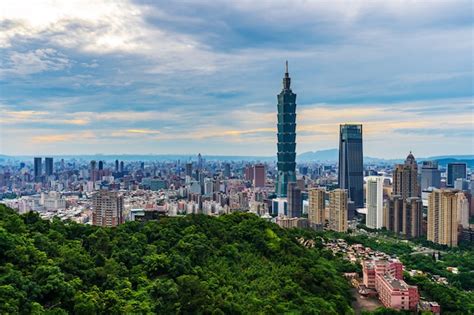 Premium Photo Cityscape Of Taipei Taiwan