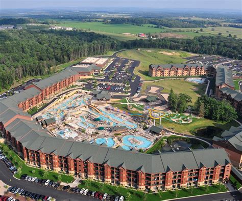 Wisconsin Dells The Waterpark Capital Of The World