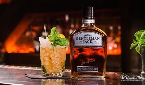 A premium version of jack daniel's tennessee whiskey, gentleman jack exhibits impressive complexity and flavour. Jack Daniel's Gentleman Jack Mint Julep: Minty Southern ...