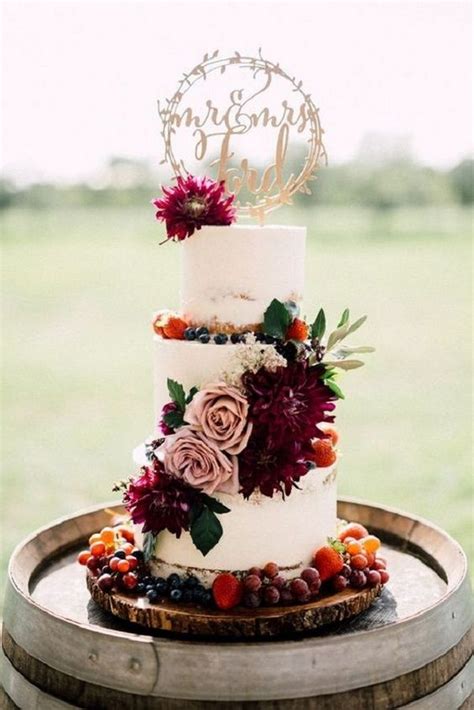 Rustic Burgundy Fall Wedding Cake Emmalovesweddings