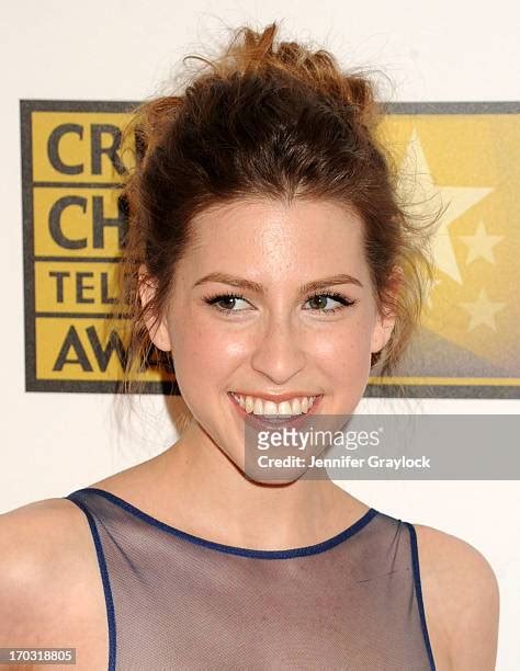 Eden Sher 2013 Photos And Premium High Res Pictures Getty Images