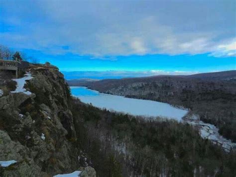 Lake Of The Clouds In Winter Winter In The Porcupine Mountains Pi