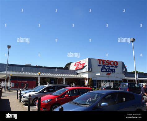 Supermarket Offers Tesco Hi Res Stock Photography And Images Alamy