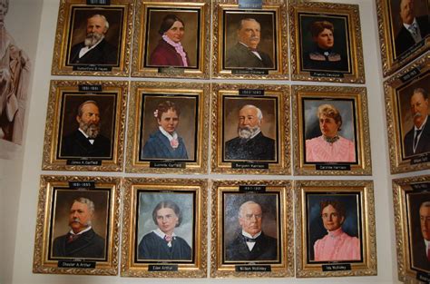 Us Presidents And The First Ladies Portraits