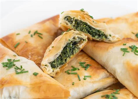 Best Spanakopita Triangles Recipe Ever Dandk Organizer