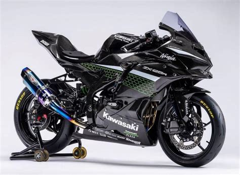 The company has kept the official output figures of the bike undercover, but the details are public now. Kawasaki Ninja ZX-25R: ecco la versione da pista - News ...