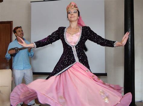Узбекский танец на музыку и стихи Бабура Центр Льва Гумилёва