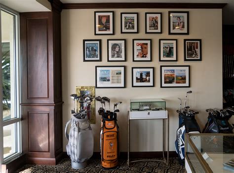 A Time Magazine With Trump On The Cover Hangs In His Golf Clubs Its Fake The Washington Post