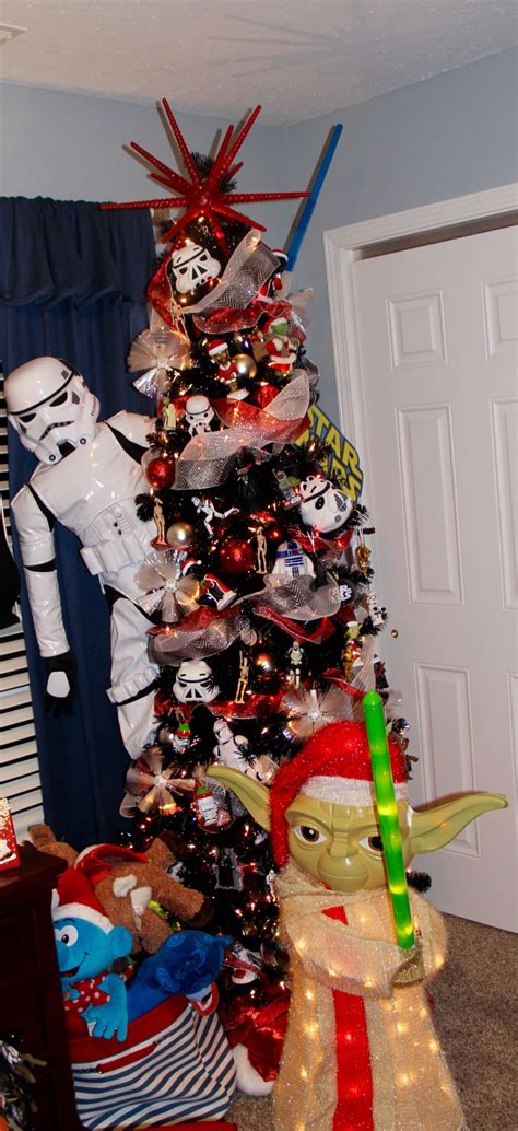 A Star Wars Themed Christmas Tree With Lights