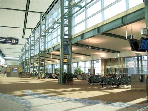 Edmonton International Airport Br2 Architecture