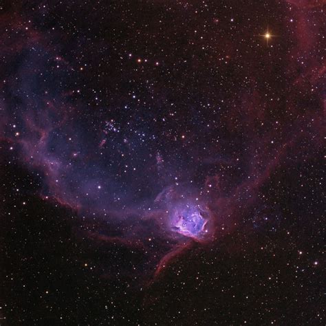 Star Cluster Ngc 602 In The Flying Lizard Nebula Nebula Astronomy