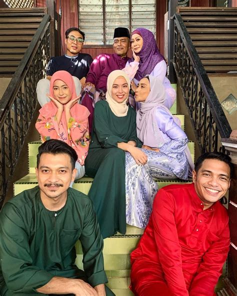 7 hari mencintaiku 2 merupakan sebuah siri drama televisyen malaysia 2020 dibintangi oleh siti saleha dan shukri yahaya. VIDEO "Aku ulang 7x, 7x jugak aku gelak" Shukri Yahya ...