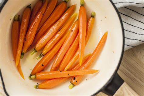 Buttered Baby Carrots Recipe