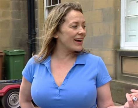 Esarah In Gallery Sarah Beeny Tits N Toes Picture 4 Uploaded By