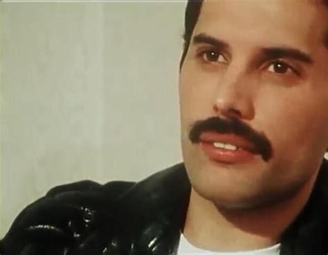 Particularly since he had 4 extra incisors right behind normal incisors. I like photos of Freddie Mercury where you can just see ...