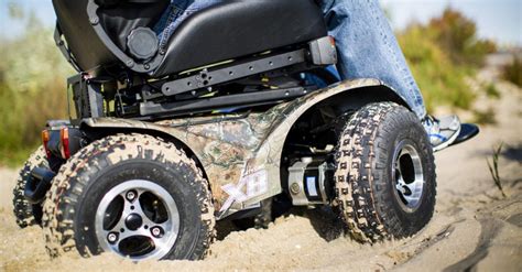 Gelände Elektrorollstuhl Magic Mobility Extreme X8 ...