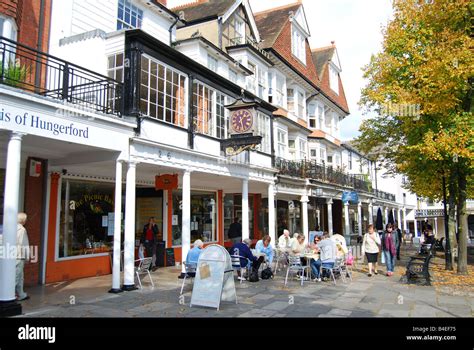 Shops And Restaurants The Pantiles Royal Tunbridge Wells Kent