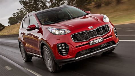 Kia sportage 2019 is a crossover vehicle always ready for a drive, no matter the road ahead. Kia Sportage GT Line - Kia's SUV-Bestseller - YouTube