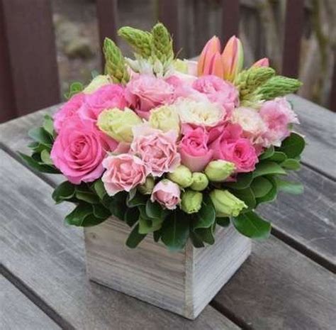 Awesome 30 Astonishing Easter Flower Arrangement Ideas That You Will