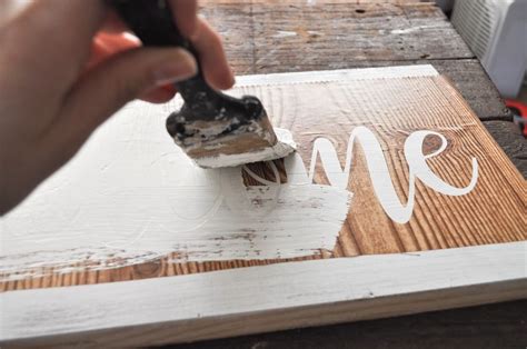 How To Apply And Paint A Stencil On A Wood Sign Stencil Wood Wood