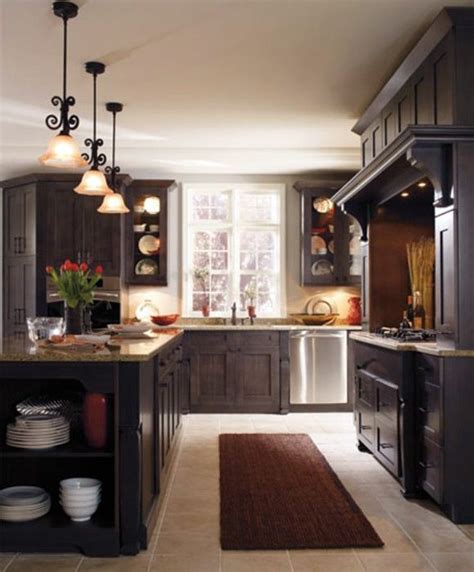I have often defended home centers as not a bad place to work with if you are designing a kitchen and you do a good job finding the most experienced home center designer in your area. home depot kitchens designs | Home Depot Kitchen Ideas ...