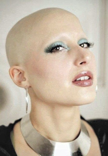 pin by cmoi on sourcils rasé in 2022 shaved head women bald girl bald head women