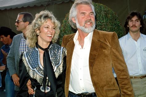 Kenny rogers and marianne gordon | ron galella, ltd./ron galella collection via getty images. Marianne Gordon 2020 / Kenny Rogers, Marianne Gordon, Christopher Cody Rogers ... / Rogers and ...